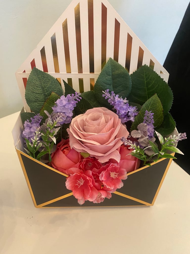 Artificial Flower Envelopes And Bags