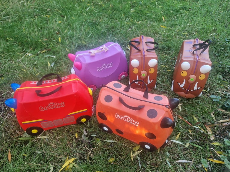 5 x Trunki Ride On wheels kids' suitcase