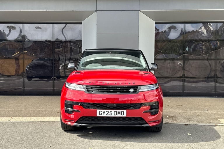 2025 Land Rover Range Rover Sport 3.0 D300 Dynamic SE 5dr Auto ESTATE DIESEL Automatic