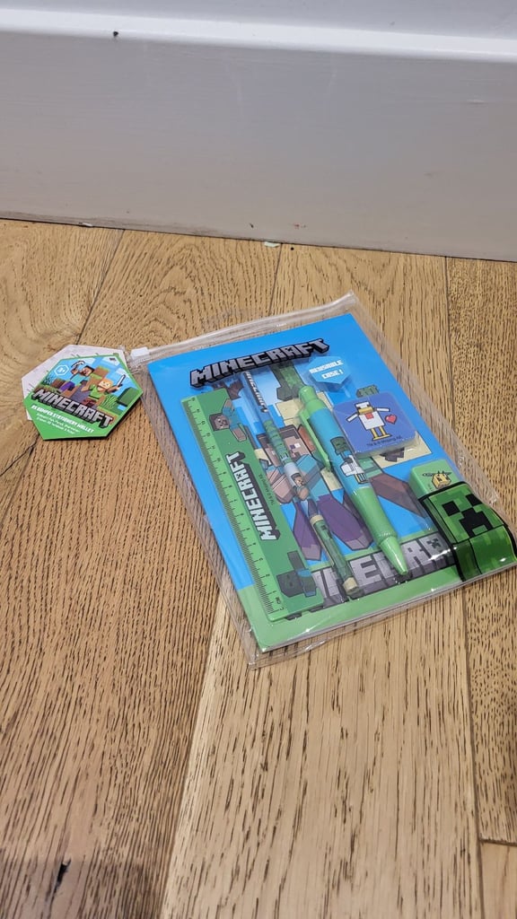 image for Minecraft Stationery Set - brand new