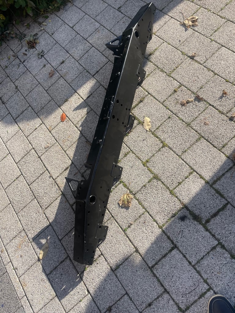 Land Rover, DEFENDER, New Cross member 