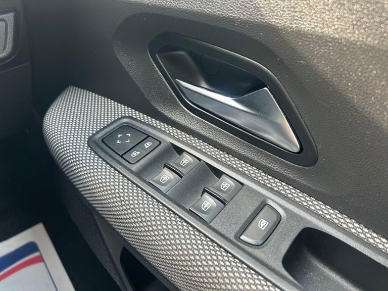 2022 Dacia Jogger 1.0 TCe Comfort MPV 5dr Petrol Manual Euro 6 (s/s) (110 ps) MPV Petrol Manual