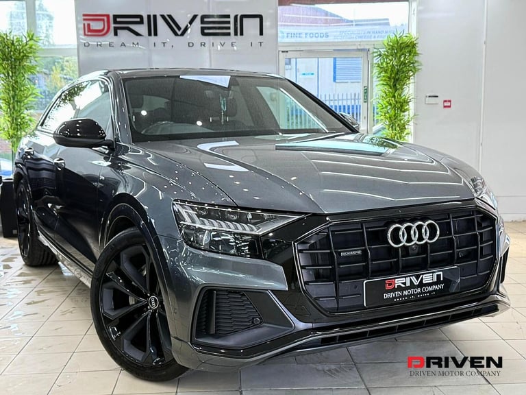 STUNNING ! 2021 AUDI Q8 S-LINE 50 BiTURBO BLACK EDITION 3.0 TDI + FREE DELIVERY!