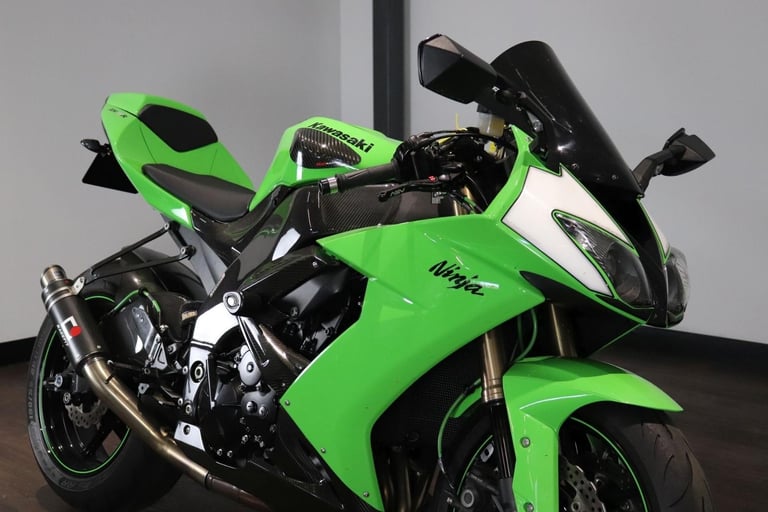 Kawasaki ZX10R - 2009 - THE BEST ZX10R YOU WILL SEE 