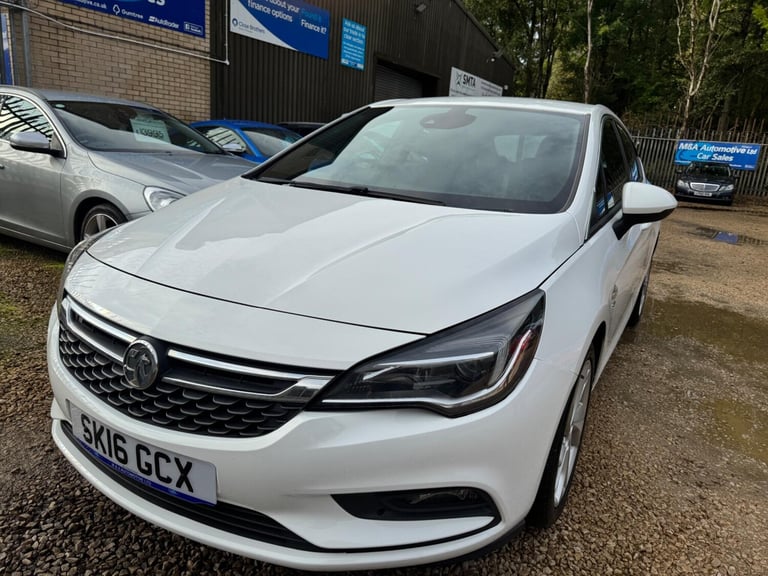2016 Vauxhall Astra 1.6 CDTi ecoTEC BlueInjection SRi Euro 6 5dr HATCHBACK Diesel Manual