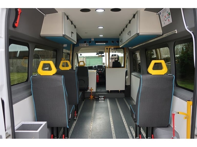 2024 Peugeot Boxer 2.2 BlueHDi 335 L3 H2 Professional Premium + Wheelchair Accessible Minibus  Mi...