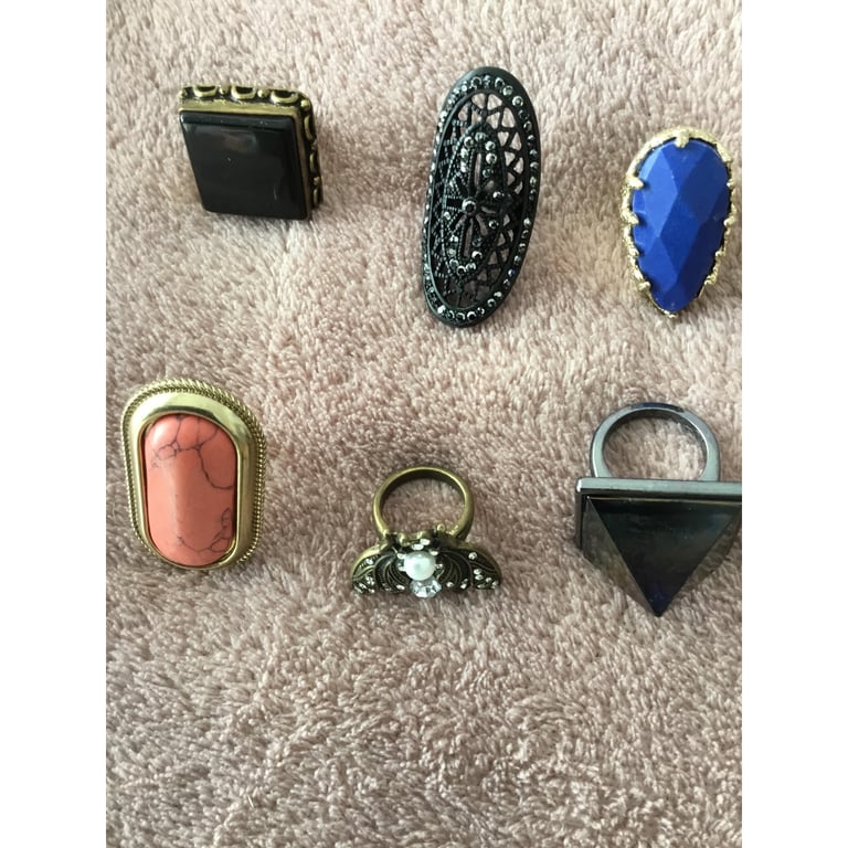 Rings collection of 6