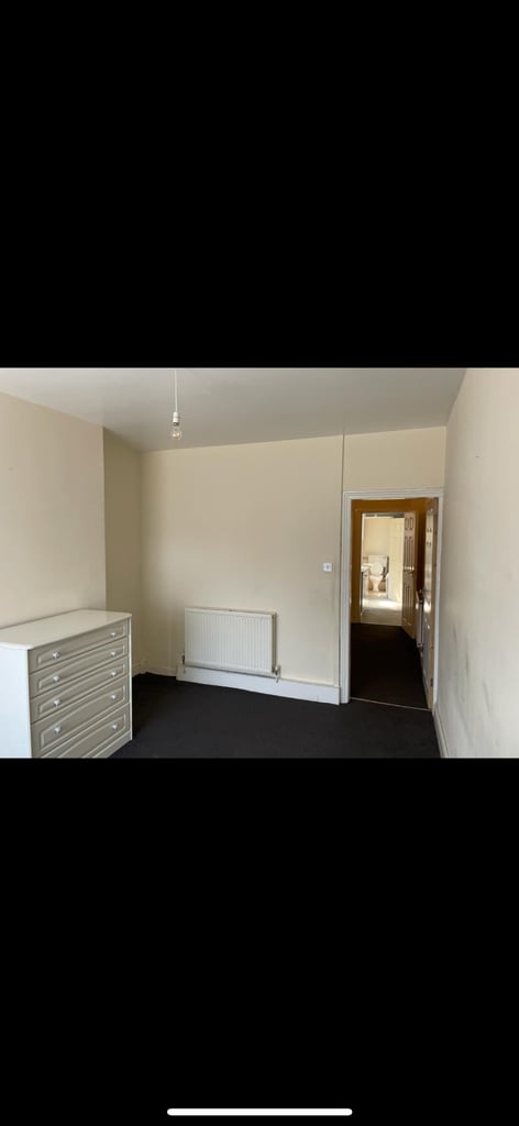 2 bed property Bootle 