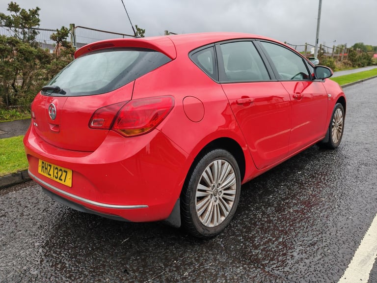 Vauxhall, ASTRA, Hatchback, 2013, Manual, 1398 (cc), 5 doors