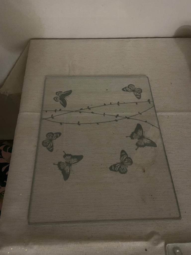 Dining table 4 chairs 