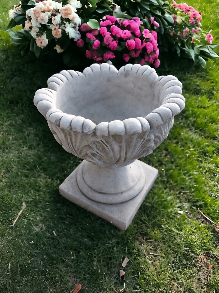 Tulip Vase stone statue,garden ornament