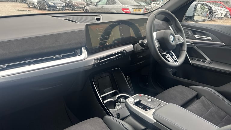 2025 BMW iX2 150kW eDrive20 M Sport 65kWh 5dr Auto [Tech/Pro] Electric Hatchback Hatchback Electr...