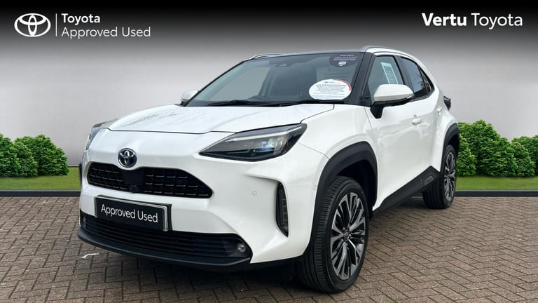 2022 Toyota Yaris Cross 1.5 Hybrid Excel 5dr CVT [Panoramic Roof] Hybrid Estate Estate Hybrid Aut...