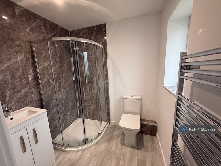 3 bedroom house in Cody Court, Silverdale Close, CV2 (3 bed) (#2657729)