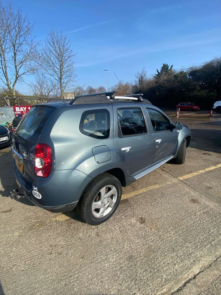 2013 Dacia Duster 1.5 dCi Laureate Euro 5 5dr SUV Diesel Manual