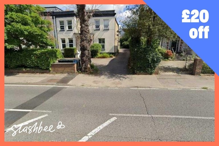 Parking Space to rent in Buckhurst Hill (IG9) | Stashbee