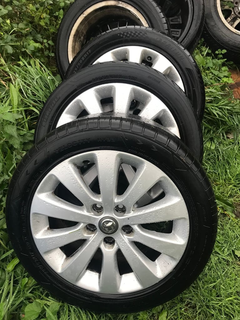 VAUXHALL ASTRA J 5-STUD 5x115 ALLOY WHEELS & TYRES 225/50/17 Fits 1.7 2.0 Cdti SRI