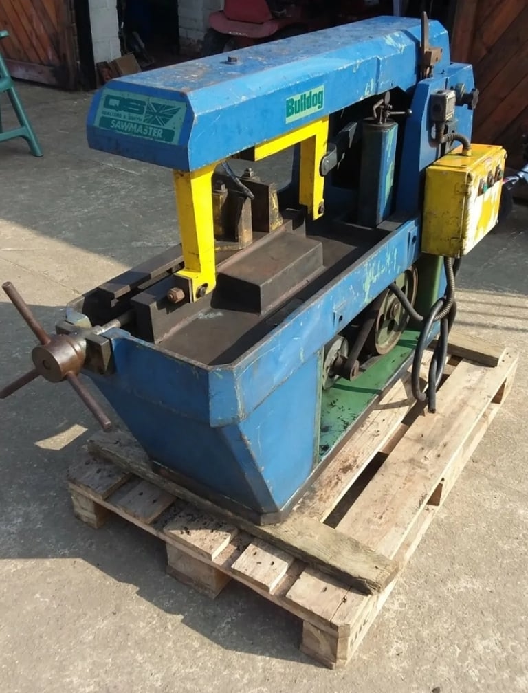 Power hacksaw Bulldog. 200 3ph - 
