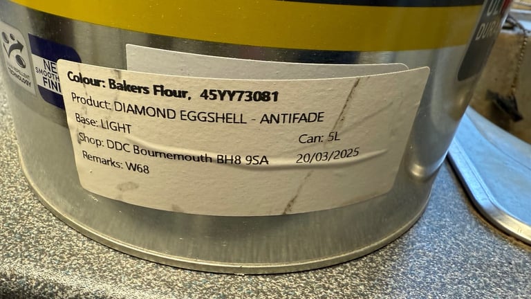 20 L new deluxe diamond eggshell paint