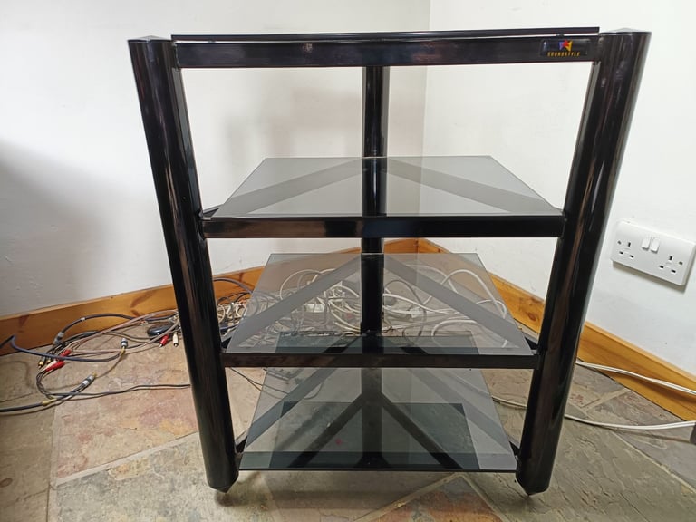 image for Hi Fi stand by Soundstyle 