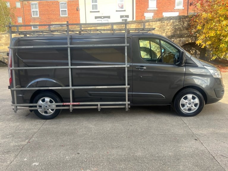 2015 Ford Transit Custom 2.2 TDCi 290 Limited Panel Van 5dr Diesel Manual L2 H1 (186 g/km, 123 bh...