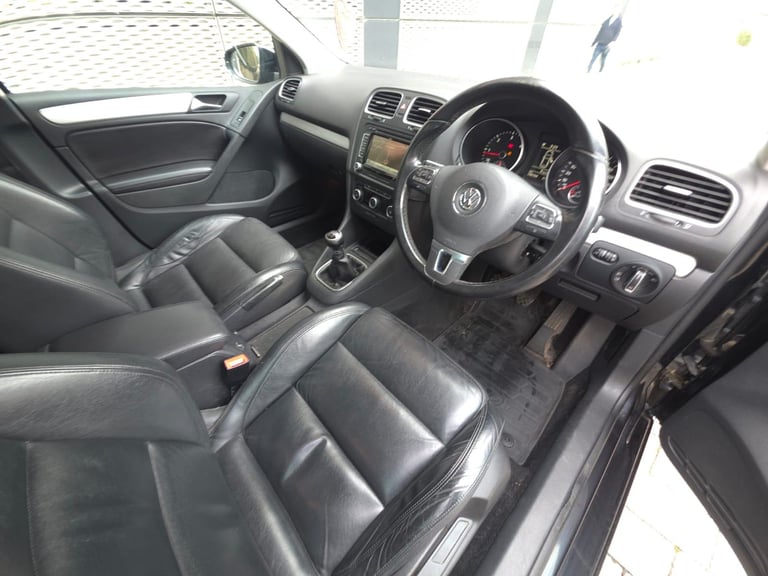 Volkswagen, GOLF, Hatchback, 2012, Manual, 1968 (cc), 5 doors