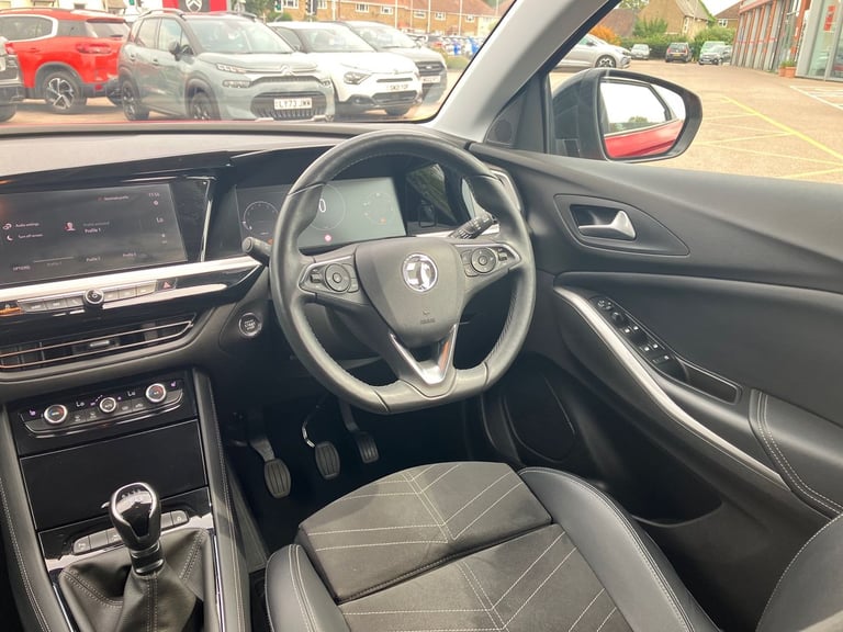2023 Vauxhall Grandland 1.2 Turbo Ultimate 5dr Hatchback PETROL Manual