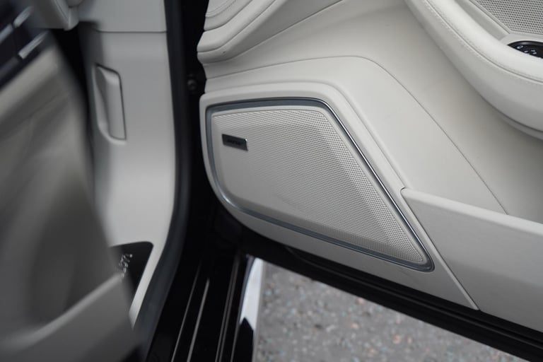 Porsche Panamera 2.9 V6 E-Hybrid 17.9kWh 4 Platinum Edition Saloon 5dr Petrol Pl