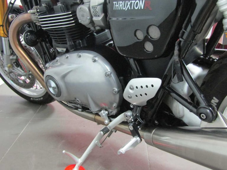 2018 Triumph Thruxton 1200 R