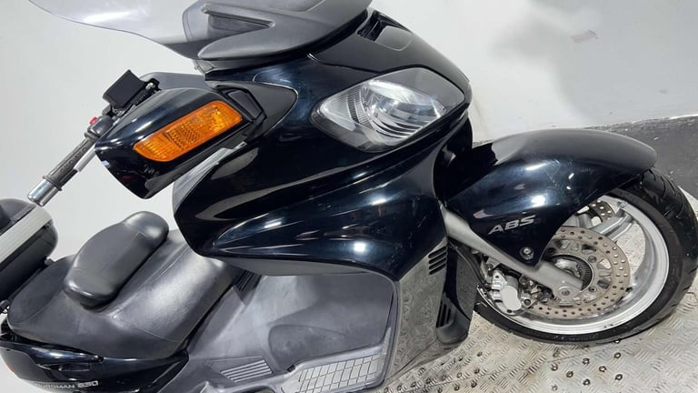 Suzuki Burgman 650 AN 2004 18K NON RUNNING MAXI SCOOTER PROJECT SCOOTER 650CC TW