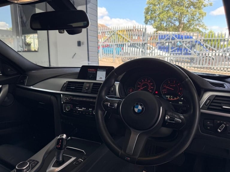 2019 BMW 3 Series 2.0 318d M Sport Shadow Edition Touring Auto Euro 6 (s/s) 5dr Estate Diesel Aut...