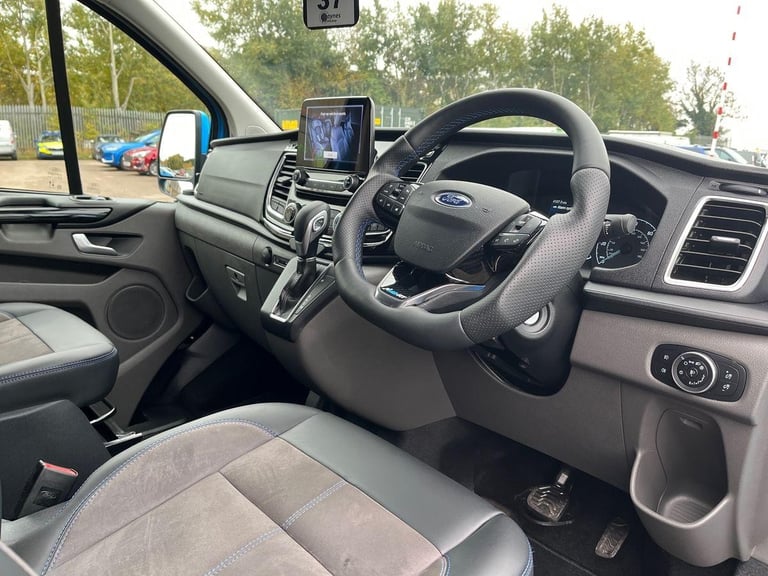 Ford Transit Custom MS-RT Double Cab Van 320 L1 2.0L 170ps AUTO KLM Light Blue