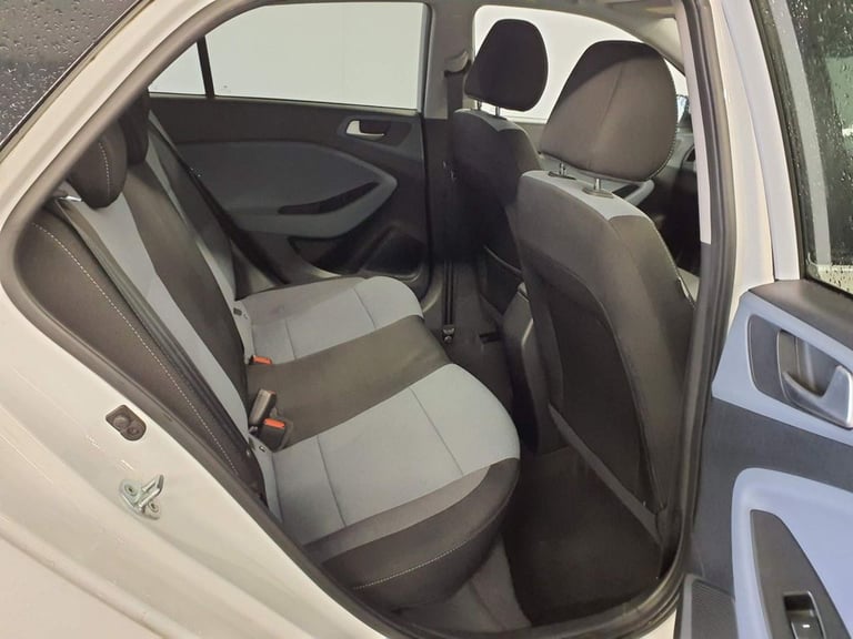2015 Hyundai i20 1.4 Premium SE 5dr HATCHBACK PETROL Manual