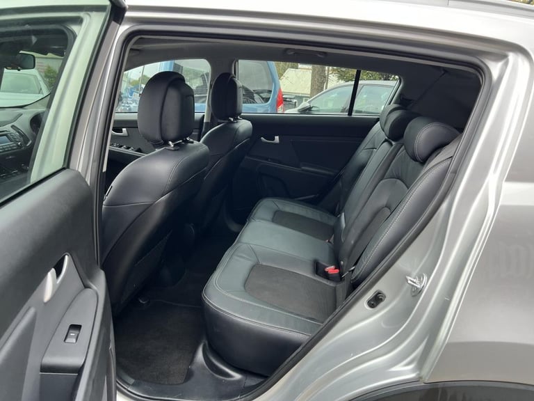 2013 (13) KIA SPORTAGE 1.7 CRDI 2 5DR Manual