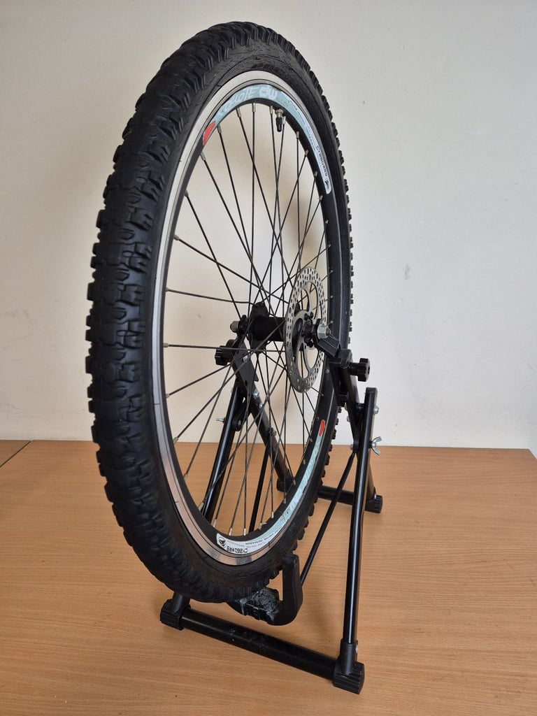 26 inch Bike Wheel Set Double Disc - 7 cog