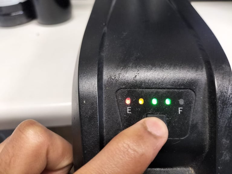 ⚡ 36V 15Ah E-Bike Battery + Original Charger | Excellent Condition | 8 Months Old 🔋