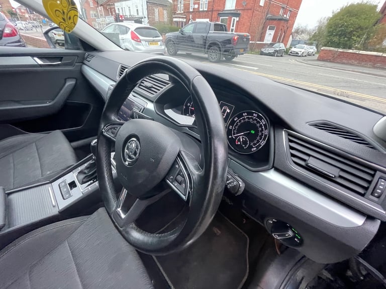 2017 Skoda Superb 2.0 TDI CR SE 5dr DSG ESTATE Diesel Automatic