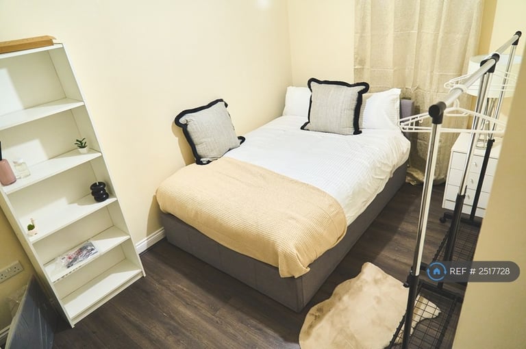 1 bedroom in Beechwood Road, Camphill Nuneaton, CV10 (#2517728)