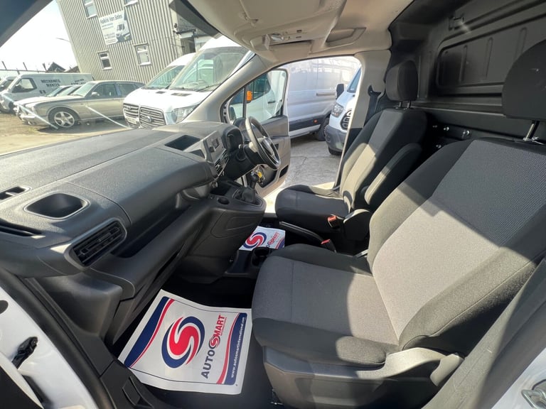 2020 Vauxhall Combo 2300 1.5 Turbo D 100ps H1 Edition Van PANEL VAN Diesel Manual