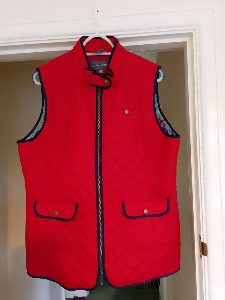 image for Laura Ashley Gilet UK 18