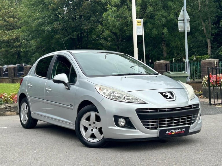 image for 2011 Peugeot 207 1.4 VTi Sportium Euro 5 5dr HATCHBACK Petrol Manual