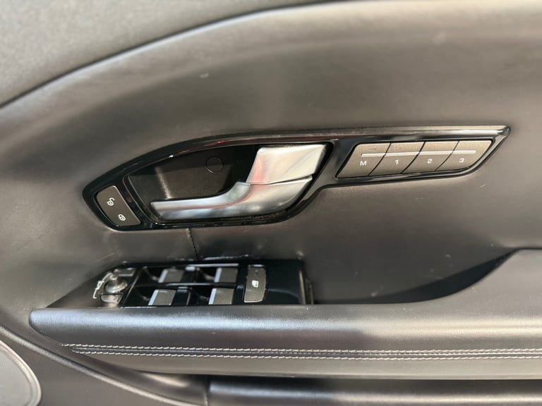 2018 Land Rover Range Rover Evoque 2.0 TD4 HSE Dynamic 5dr Auto ESTATE Diesel Automatic