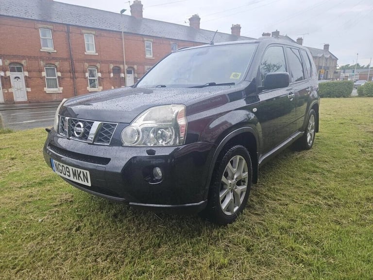 2009 Nissan X-Trail 2.0 dCi 173 Tekna 5dr ESTATE Diesel Manual