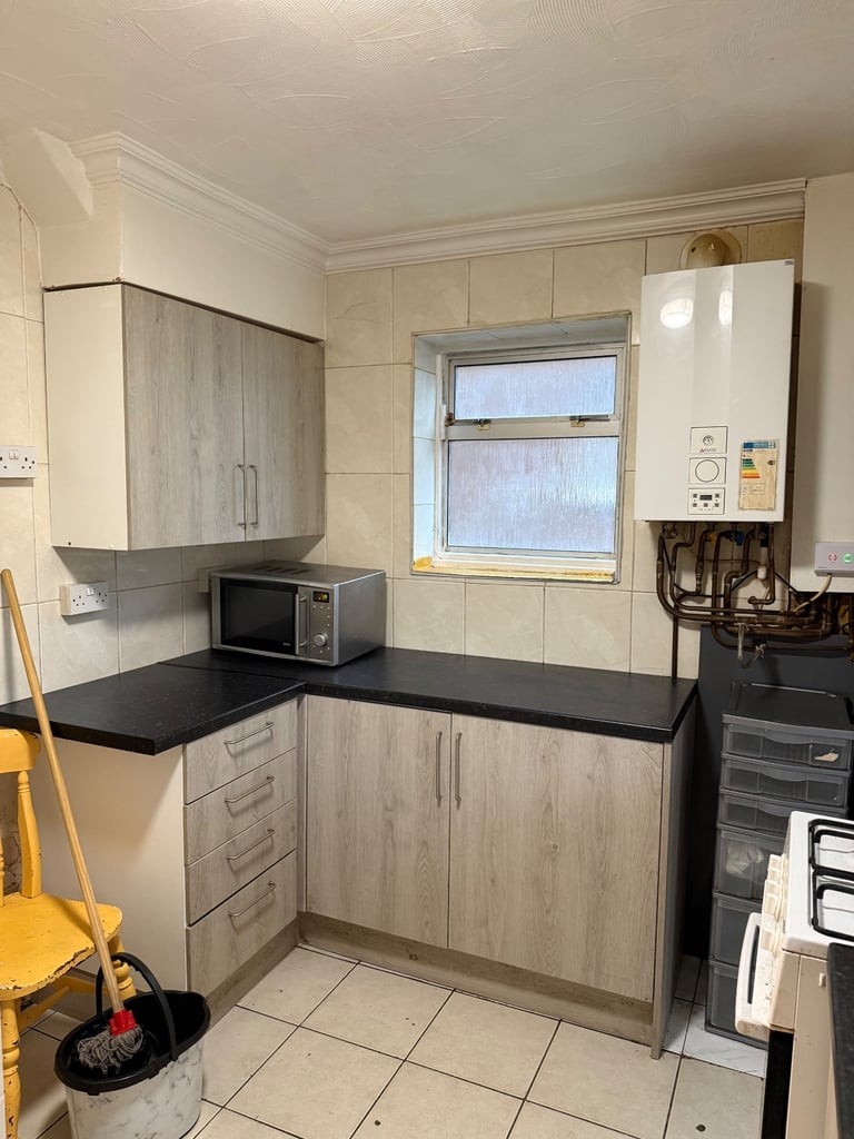 Three bedroom semi detached property in B44 9PN at £1300 per month 