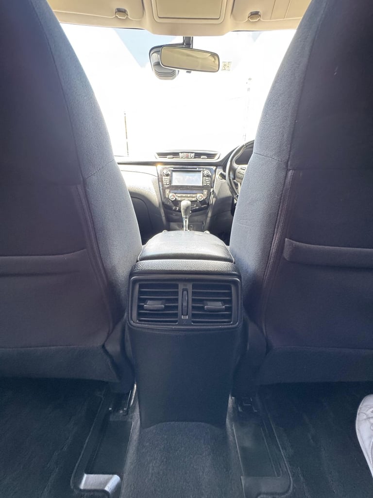 2014 Nissan X-Trail 2.0 PURE DRIVE  SUV Petrol Automatic