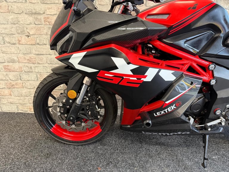 2024 Lexmoto TR 125-2 LXR 125 SE - 1 owner - 4k miles - Stunning colourway 