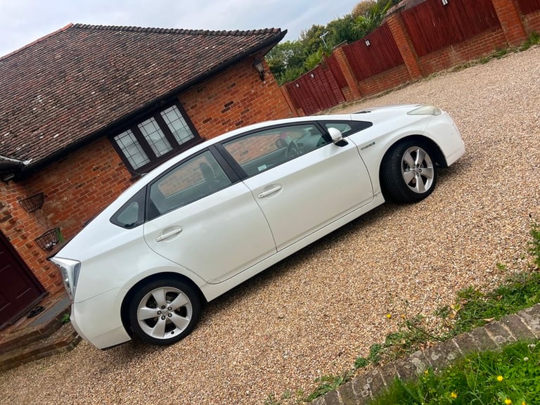 Toyota Prius VVT-I T SPIRIT