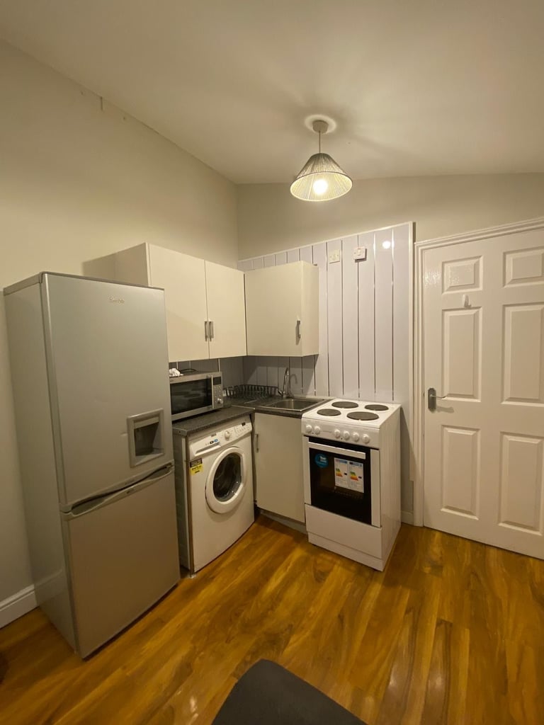 1 Bedroom detached property ALL bills included FULLY furnished and just been renovated Birmingham