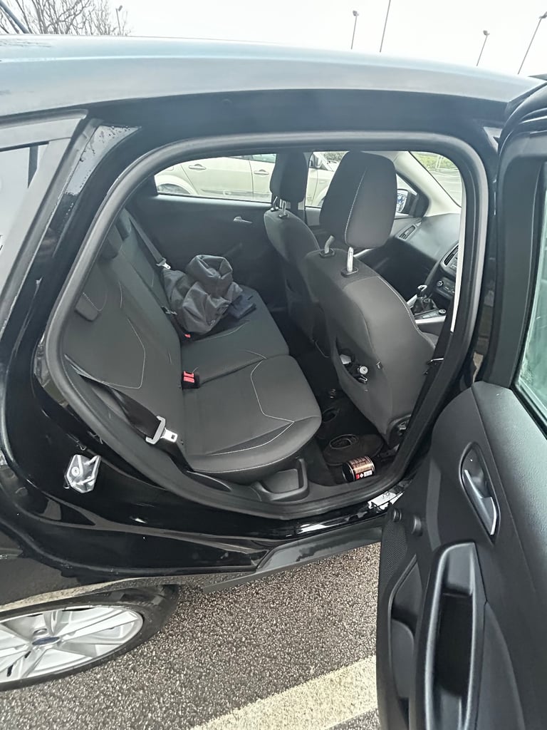 Ford, FOCUS, Hatchback, 2016, Manual, 999 (cc), 5 doors