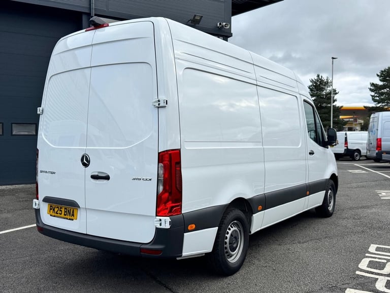2025 Mercedes-Benz Sprinter 3.5t H2 Pro Van PANEL VAN DIESEL Manual
